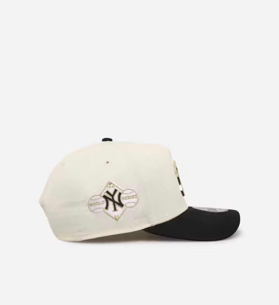 New York Yankees 'Pin Metálico Gold' 9FORTY A-Frame Snapback